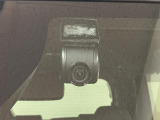 ナビ連動型前後ドライブレコーダーを装備!エンジンを始動すると録画を開始します。いざという時に映像に残せると安心です♪