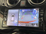アラウンドビューモニターで車を上空から見下ろしているような映像を映し出します。周囲の状況がひと目でわかります!