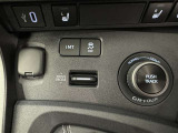 シガーソケット用の充電器が使用可能です!