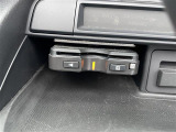 店舗にて現車の確認もいただけますので、お電話で在庫のご確認の上是非ご来店くださいませ。