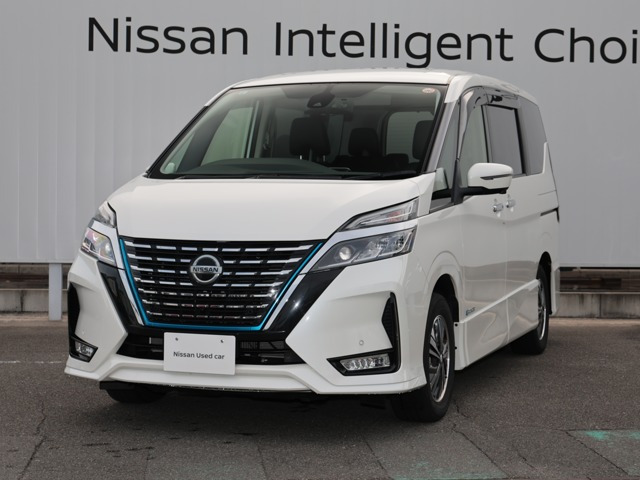 セレナ 1.2 e-POWER ハイウェイスターV
