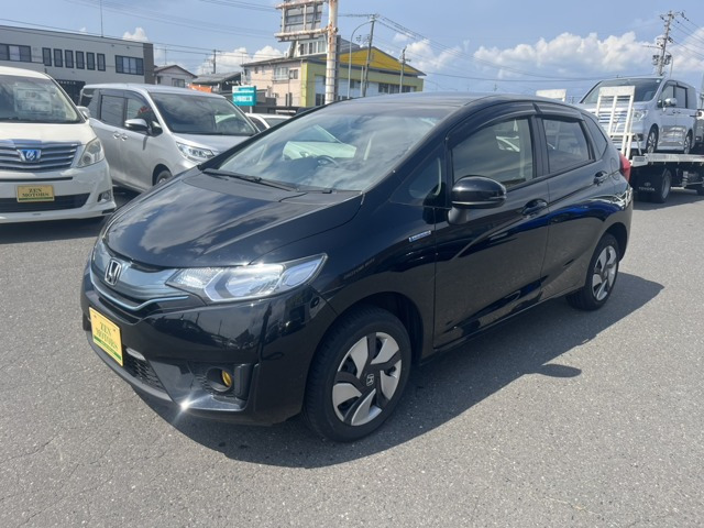 フィット 1.5 ハイブリッド Fパッケージ 4WD 