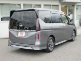 セレナ 1.4 e-POWER ハイウェイスターV 