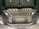 WEB掲載時にはお車に付いている装備と、様々な写真をたくさん載せるように心がけております。1台1台特徴をとらえたキャッチコメントを掲載しています。