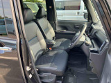 残価型クレジットもご好評いただいております!月々のお支払いを抑え、お車をお求めやすくご購入いただけます。また数年後に、高めの残価額で乗り換えの選択もしやすくなります。※詳しくはスタッフまで