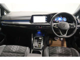 【新車保証継承付】フォルクスワーゲンディーラーにてメーカー新車保証継承をしてご納車いたします。初年度登録より3年間・走行無制限。詳細はスタッフにお問い合わせくださいませ。