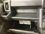 弊社では、お車を納車してからが本当のお付き合いのスタートだと思っています。お客様に頼りにされる「お店」を目指しています!