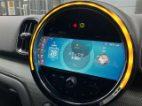 弊社お客様より頂いた下取車やデモカーが在庫の殆どを占めています。車の経歴や整備記録が分かり、ご安心してお車をお選び頂ける正規ディーラーならではのラインナップでございます。