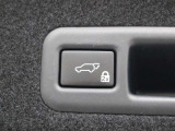 パワーバックドアです。