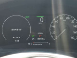 納車の前にはエンジンオイル、オイルエレメント、エアクリーナー、クーラント、バッテリー、ワイパーゴムのチェックまたは交換を行います!