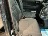 フィット性も良く、楽な運転姿勢を保てます。