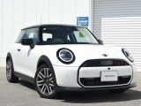 日本全国ご納車可能!遠方のお客様の場合でも車庫証明手続きなど賜ることが可能です。近隣ディーラーでお買い求めいただく場合と差異が無いよう努めさせて頂きます。
