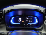 中古車は一物一価、同じようなお車でも、整備状況、外内装の状態など様々です。
