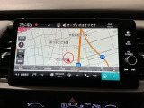 アップルカープレイ・アンドロイドオート対応純正ナビ搭載です。知らない道も安心ですね!