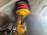 お車を安心してお乗りいただく為には、足回りの定期点検が欠かせません。サービスサポート(有償保証)では無料点検もご提供しており、安心のカーライフをお過ごしいただけるサポート体制が整っています。