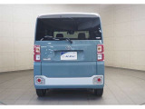 車両は展示前に内装外装をクリーニング済みです。安心してクルマ選びできます。