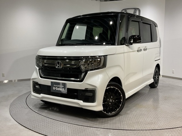 N-BOXカスタム L ターボ 4WD 