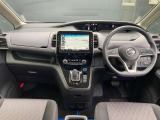 セレナ 1.2 e-POWER ハイウェイスターV 