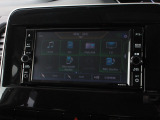 ナビゲーションは純正メモリーナビ(MJ321D-W)を装着しております。AM、FM、CD、DVD再生、Bluetooth、音楽録音再生、フルセグTVがご使用いただけます。