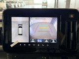 スズキメーカーオプションの全方位カメラが装備されているので駐車も安心です♪