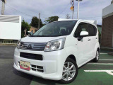 運転席シートヒーター・LEDヘッドライト・プッシュスタート・キーフリー付き  カーペットマットは装着されておりません。