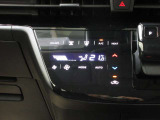 エアコンも装備されています。車内の温度を調整して、より快適にお過ごしいただけます。