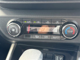 【 オートエアコン 】車内温度を感知して自動で温度調整をしてくれるのでいつでも快適な車内空間を創り上げます!//