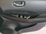 運転席のパワーウインドウスイッチ