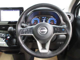 運転が楽しくなる明るく開放的な運転席まわりです。プロパイロットで高速など運転支援で疲れを軽減してくれます!