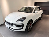 手厚いサポートを提供する「ポルシェ自動車保険」を取り扱っております。オリジナル補償(無償)が付帯し、万が一の際も正規販売店ならではの確かな安心でオーナー様を支えます。保険選びもお気軽にご相談ください。