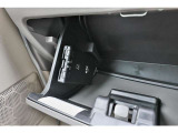 中古車だからボディーコーティングがおすすめ!下地処理が重要なコーティングはもちろんプロの施工でピカピカに仕上げます。濃色車は親水性、淡色車は撥水性のものがオススメ!