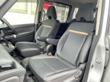 お車の販売と共に、自動車保険もご紹介しております。 弊社取り扱い会社と同じであれば日産独自のサービスもあります。