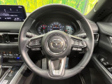【純正革巻きステアリング】上質な革を使用することで、手にしっかり馴染みとても運転しやすいハンドルです♪