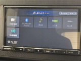 ブルートゥースに接続することにより、スマホに入ったお気に入りの音楽を車内で楽しむことができます♪あると本当に便利な機能になっています!