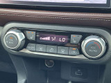 運転席・助手席シートヒーターと一年中快適にドライブをお楽しみいただけるフルオートエアコンが付いています♪