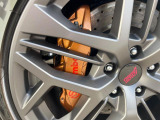 【ブレンボ製キャリパー】ハイパワー車両には強力なブレーキが必須!世界のスーパーカーにも採用されるイタリアの高級メーカー「ブレンボ」を装着!色鮮やかなキャリパーがスポーティな印象を引き立てます♪