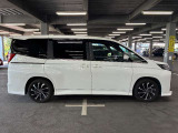 このお車は当店に展示はしておりません。ご希望の店舗(弊社U-Car取り扱い22店舗)へ直接配送しご商談の流れになります。ご成約が必須ではありませんのでお気軽にお問い合わせ下さい。