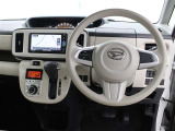 運転席廻りです。