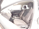 清潔で広々した座席です!是非、現車を見て体感してみてください。