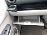 トヨタ認定中古車保証付!(1年間、距離無制限 HV車はHV保証付) 別途延長保証もご用意しております♪ ぜひ現車を確認にご来店ください