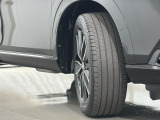 ★フロントタイヤを撮影しました。溝も残っており、まだお使い頂けます!
