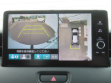 全周囲カメラが付いているので駐車が苦手な方でも安心して後退可能です。ガイドラインも表示されます。クリアランスソナーと合せて、カメラと音で周囲を確認しながら駐車が可能です。