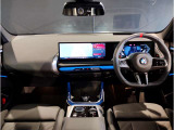 ☆センターパネルを運転席側に僅かに傾けたBMW独特のインパネ☆【駆け抜ける歓び】はここからもスタートしております☆