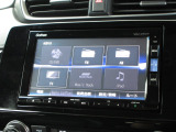 ナビゲーションは純正メモリーナビ(VRU-215CVi)を装着しております。AM、FM、CD、DVD再生、Bluetooth、音楽録音再生、フルセグTVがご使用いただけます。