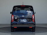 現車を確認できる方へ販売いたします。当社サービススタッフにて純正部品を使い点検整備を実施し、その後、ご納車させていただきますのでご安心してご利用いただけます。