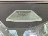 【スズキ セーフティサポート】走行中に前方の車両等を認識し、衝突しそうな時は警報とブレーキで衝突回避と被害軽減をアシスト。より安全にドライブをお楽しみいただけます。
