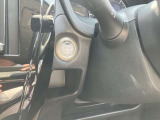 ボタン1つでエンジンをかけるのも簡単です。
