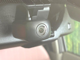 【ドライブレコーダー】ドライブレコーダー装備!走行中はもちろん、あおり運転や事故に遭遇した際、映像で記録し、万一のリスクに備えます。※記録用SDカードはお客様ご自身でご準備いただく必要があります。