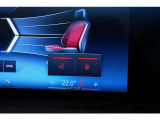 シートヒーターが搭載されております。一年中ドライビングを快適にするマストアイテムとなります。