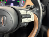 Hondaセンシングの機能のひとつ、アダプティブクルーズコントロール付!アクセルから足を離しても設定したスピードと前車との車間を保ち走行してくれます!車線維持もアシスト☆高速道路で疲労軽減ですね☆